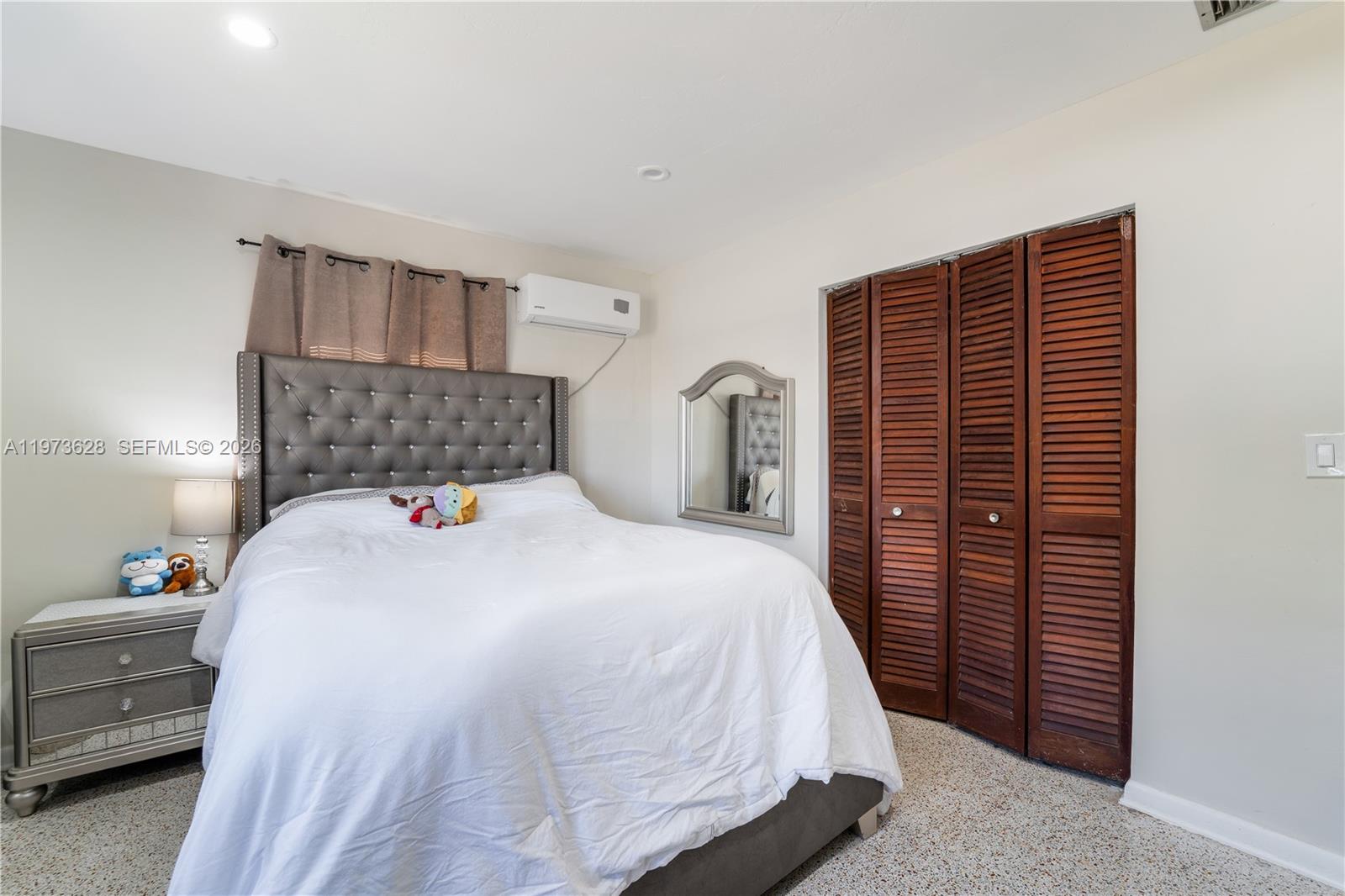 SOUTHWEST MANORS SEC 6 - Residential