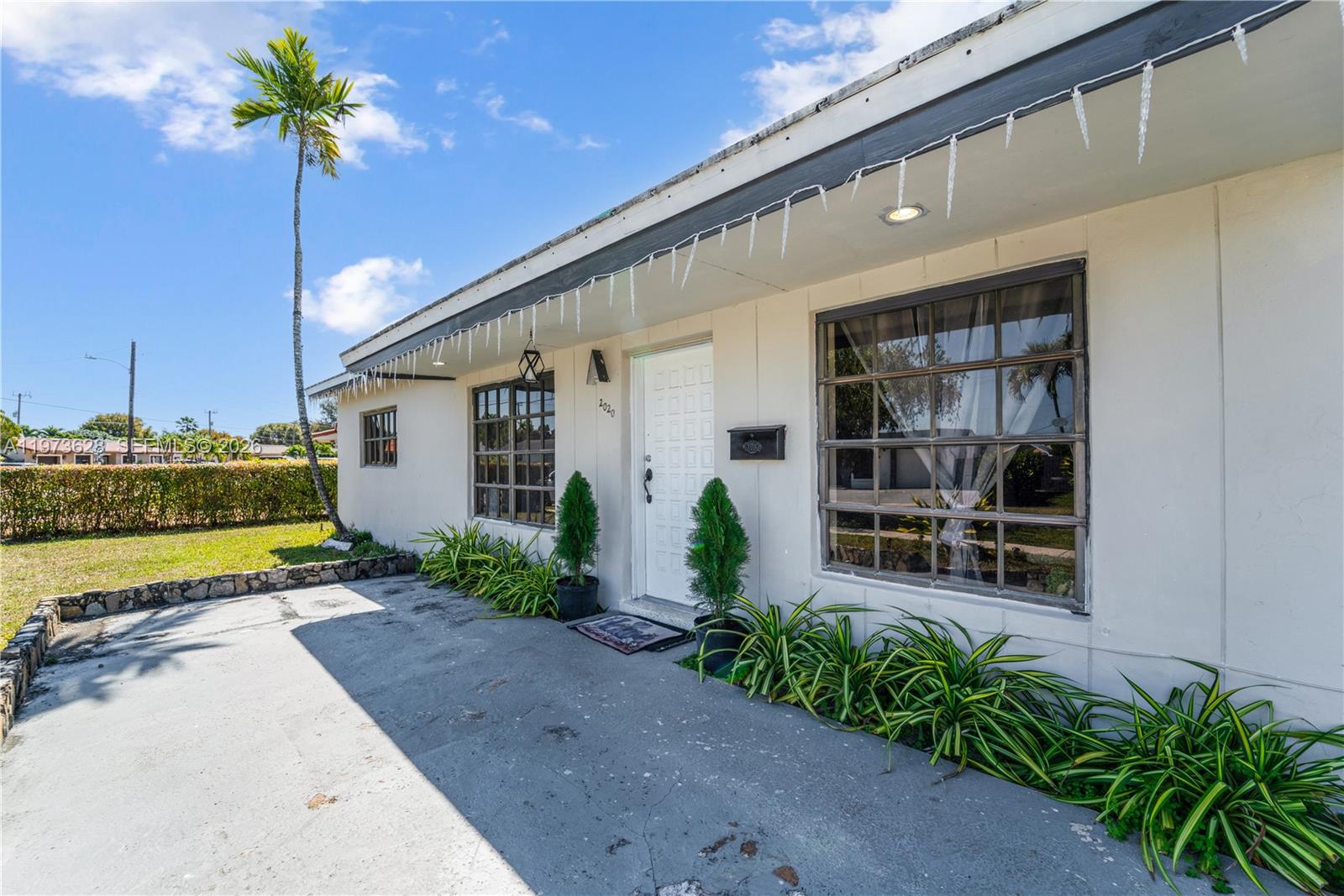 SOUTHWEST MANORS SEC 6 - Residential