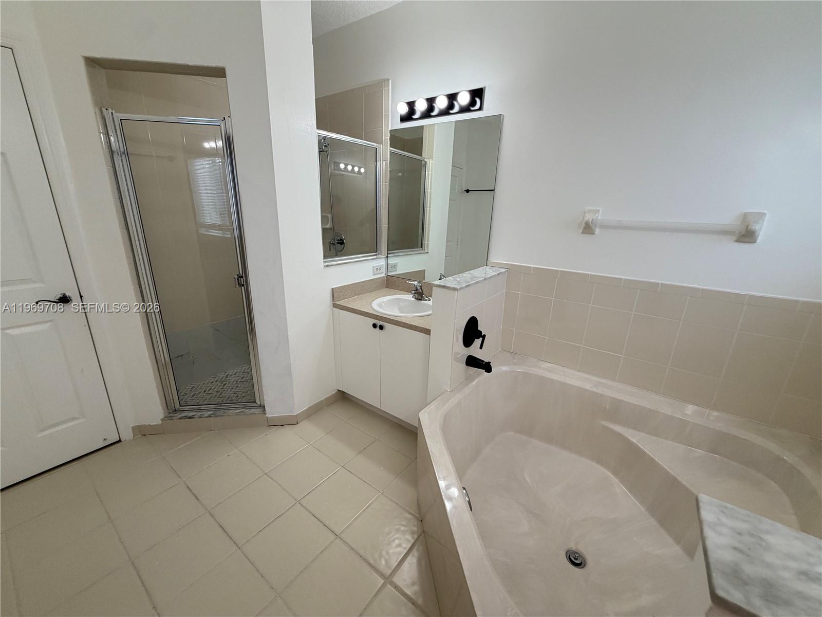 TOWNGATE NORTH - Residential