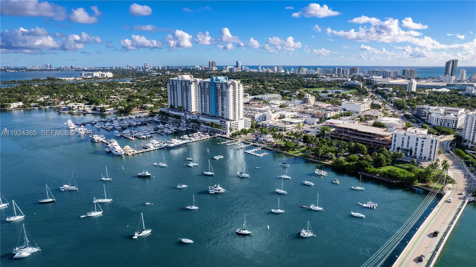 SUNSET HARBOUR SOUTH COND - Residential