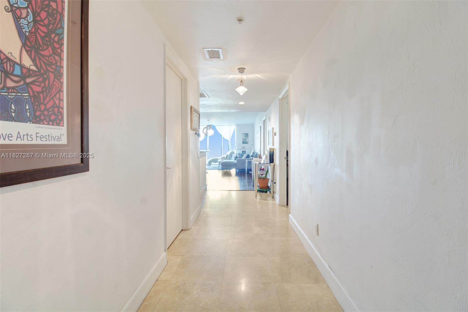 14951 Royal Oaks Ln 908