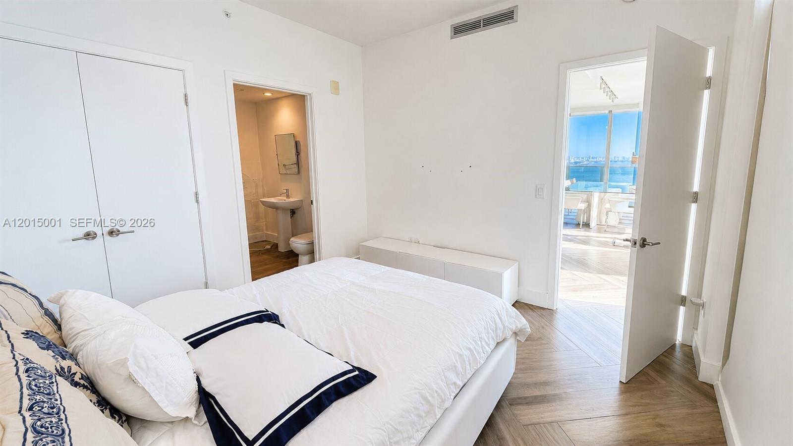 BISCAYNE BEACH CONDO - Residential