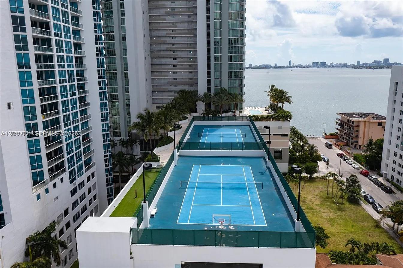 BISCAYNE BEACH CONDO - Residential