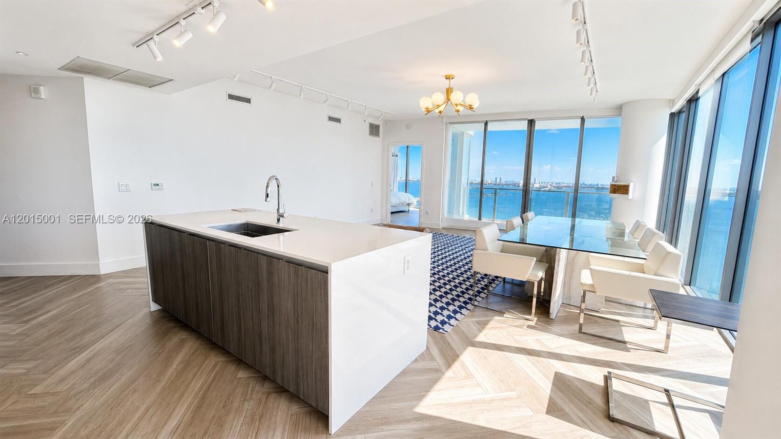 BISCAYNE BEACH CONDO - Residential