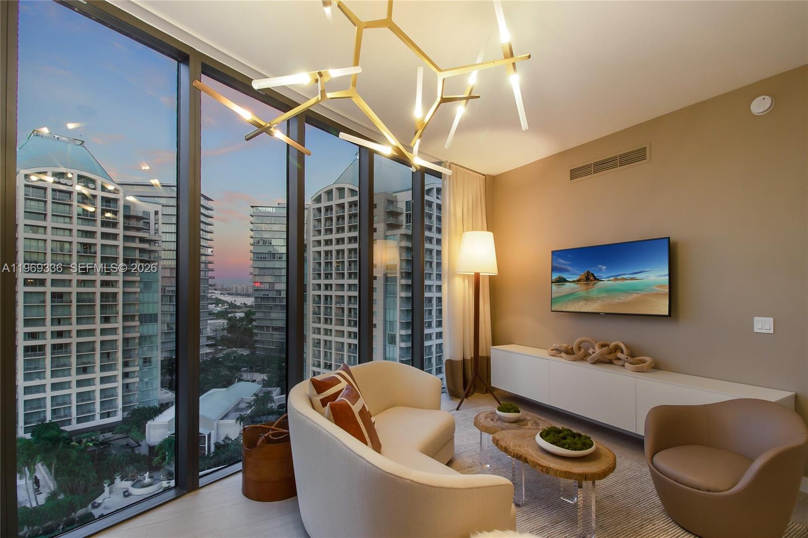 2831 S Bayshore Dr 1505