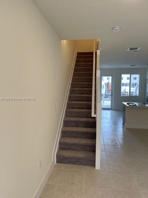 Photo 2 of 11 of 6450 NW 102nd path 103 townhome