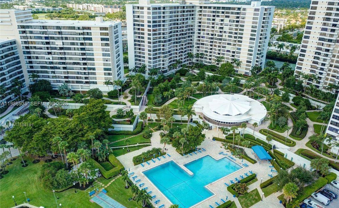 OLYMPUS CONDO PHASE - Residential Lease