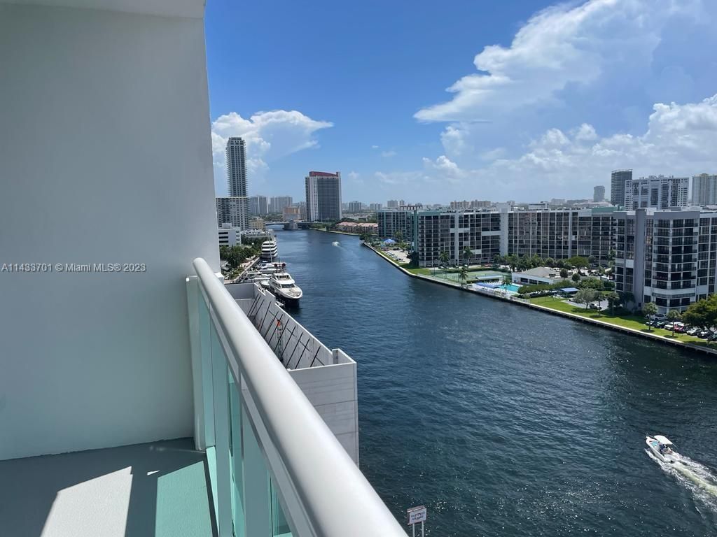 Photo of 3000 S Ocean Dr #1212, Hollywood, FL 33019 (MLS # A11433701)