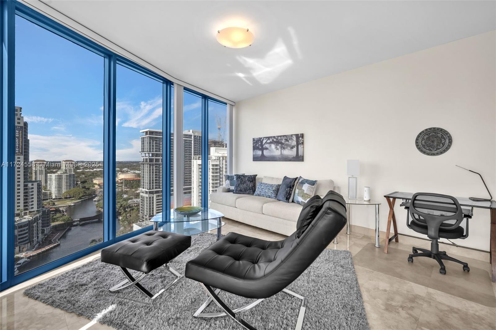 LAS OLAS RIVER HOUSE COND - Residential