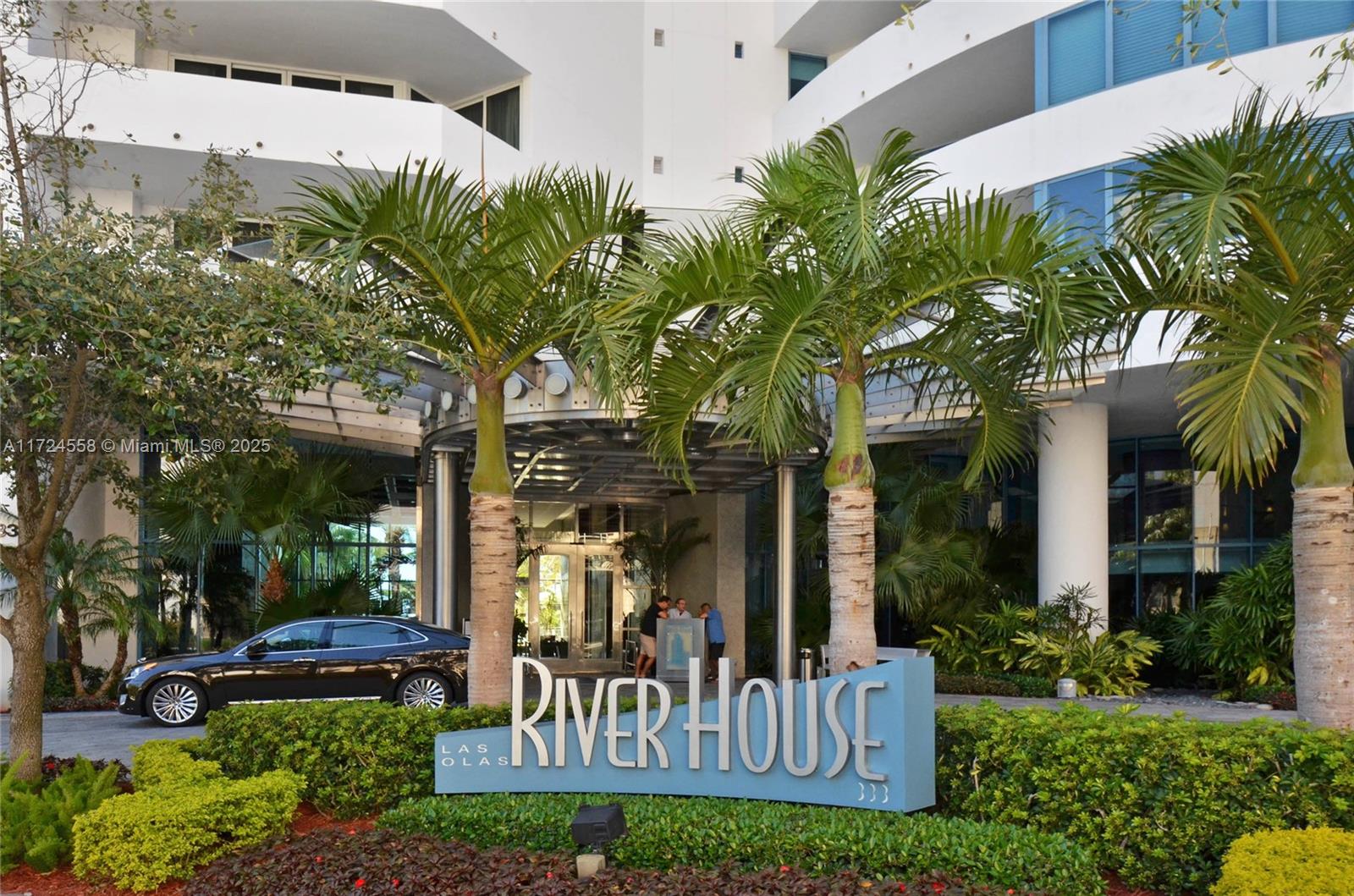 LAS OLAS RIVER HOUSE COND - Residential