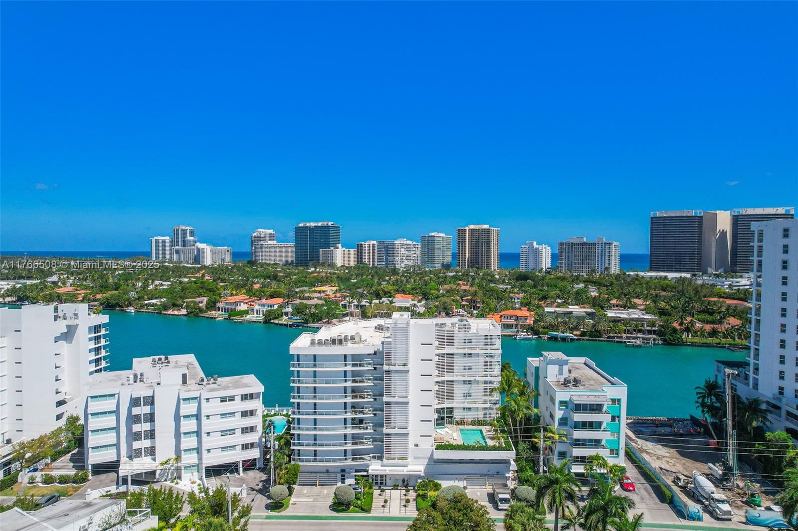 BAY HARBOUR ISLAND - Residential Lease