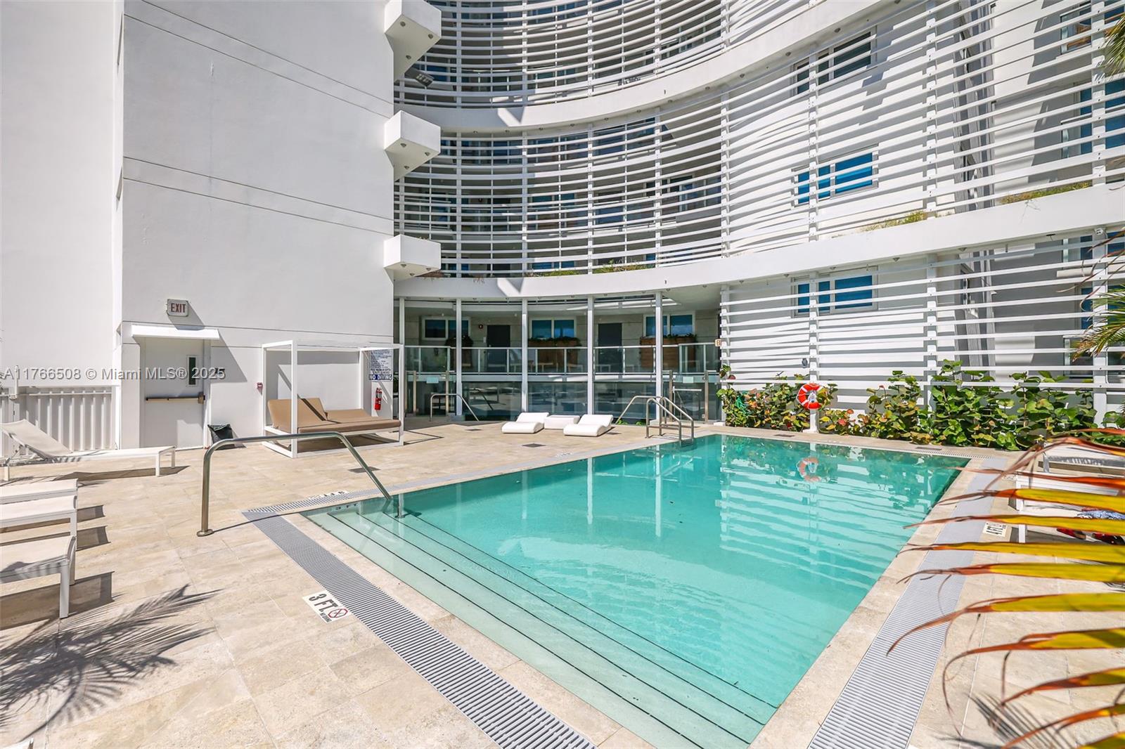 BAY HARBOUR ISLAND - Residential Lease