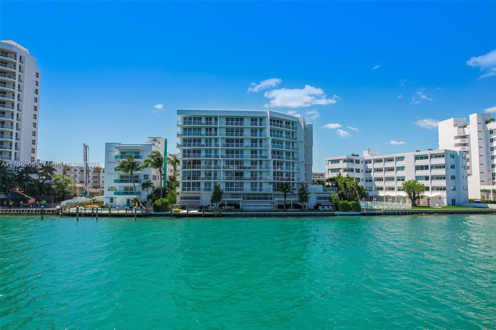 BAY HARBOUR ISLAND - Residential Lease