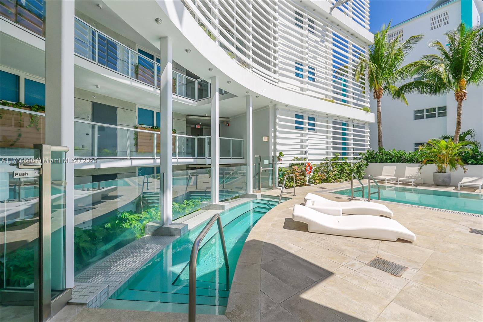 BAY HARBOUR ISLAND - Residential Lease