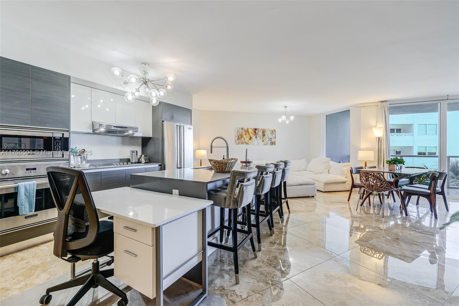 BAY HARBOUR ISLAND - Residential Lease