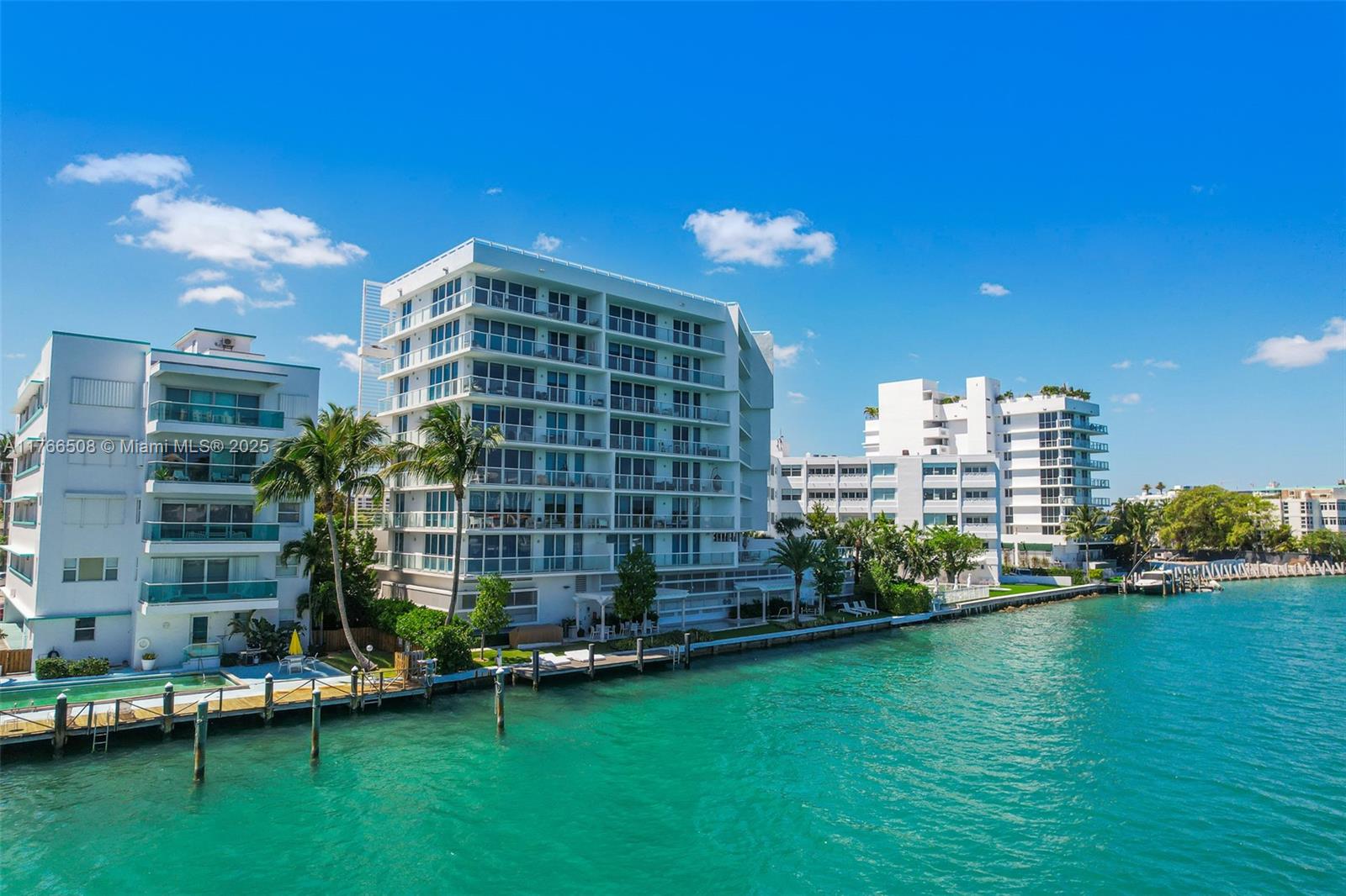 BAY HARBOUR ISLAND - Residential Lease