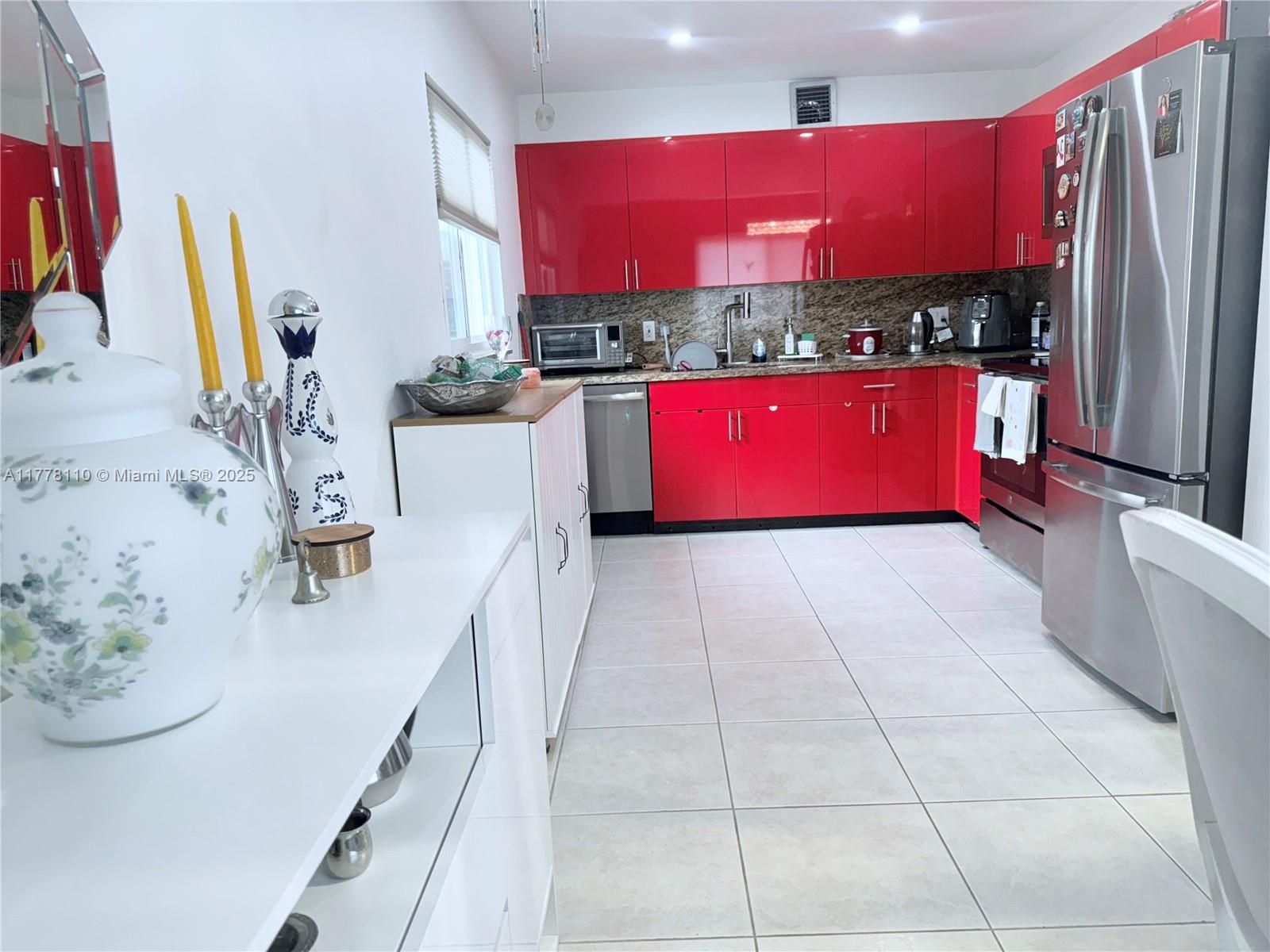 KINGSLEY AT CENTURY VILLA - Residential