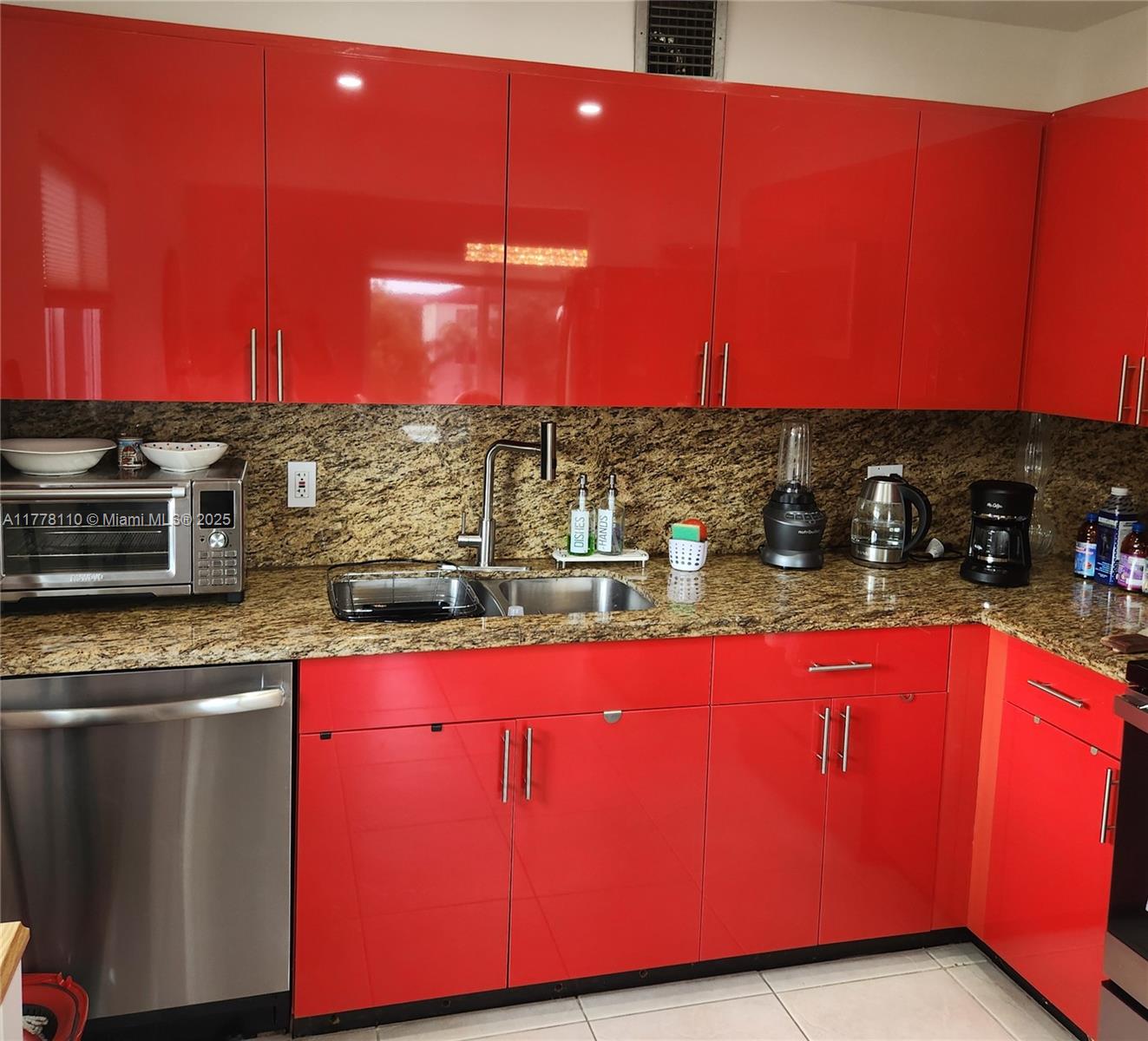 KINGSLEY AT CENTURY VILLA - Residential