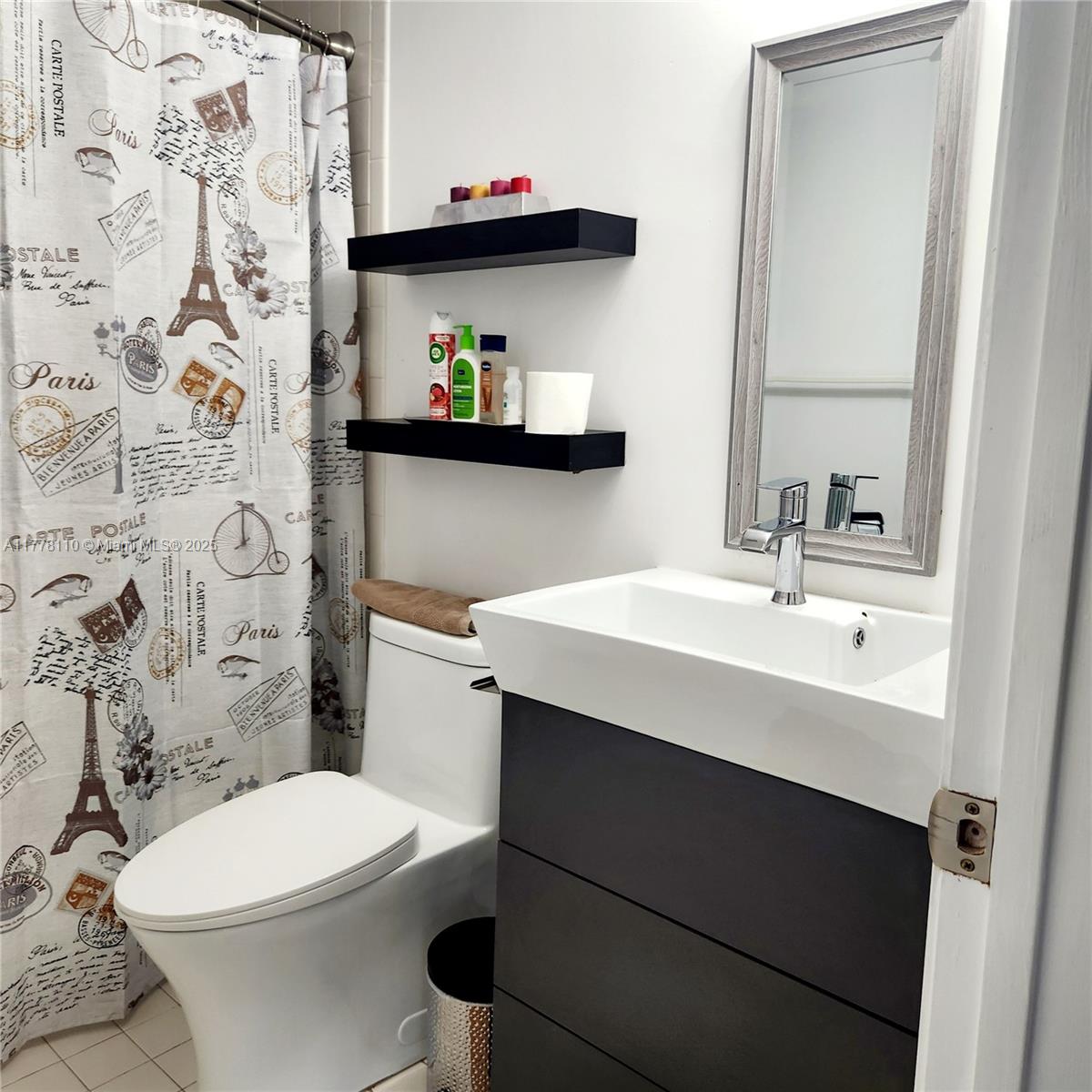 KINGSLEY AT CENTURY VILLA - Residential