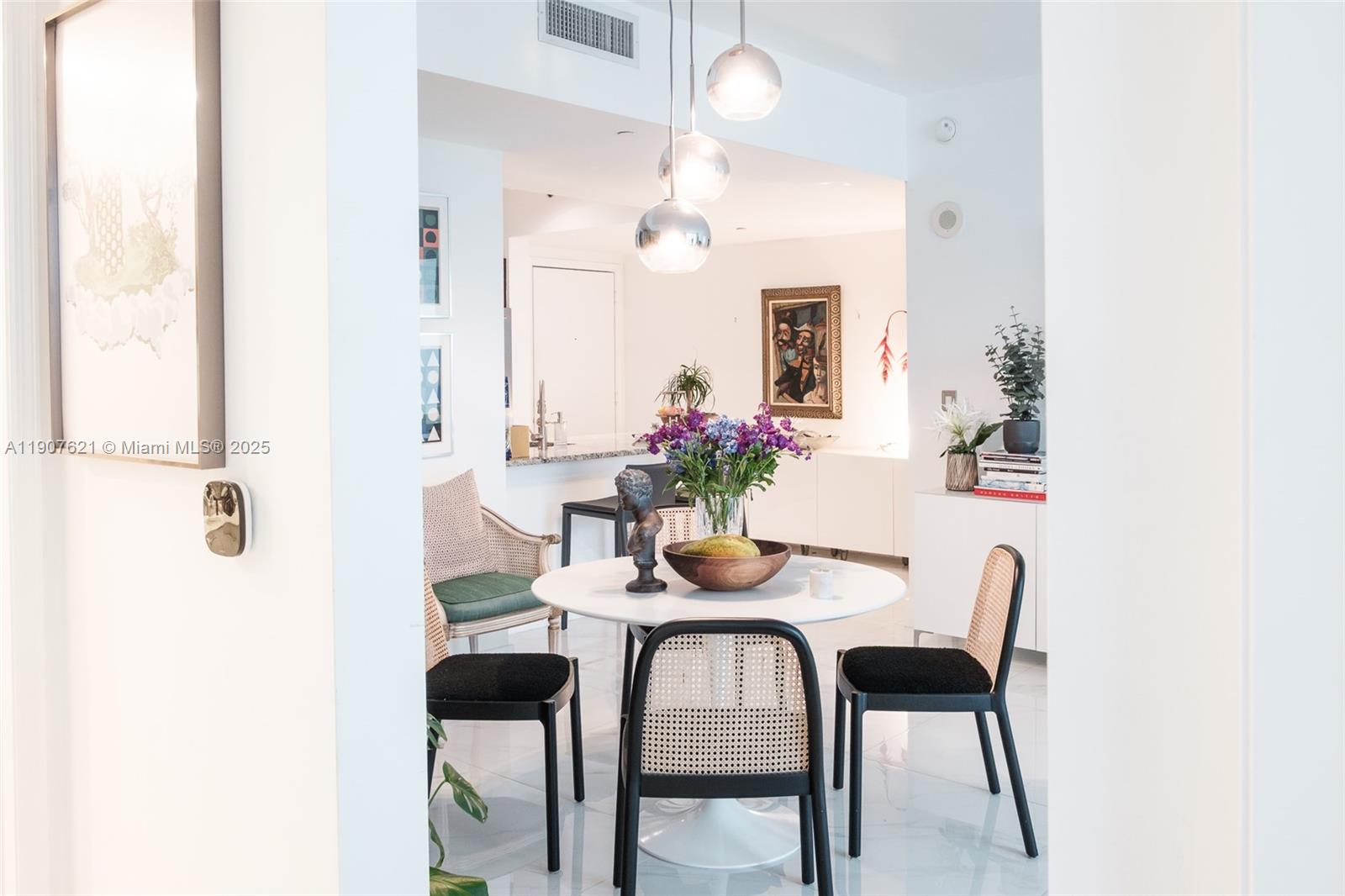 THE PLAZA 851 BRICKELL CO - Residential