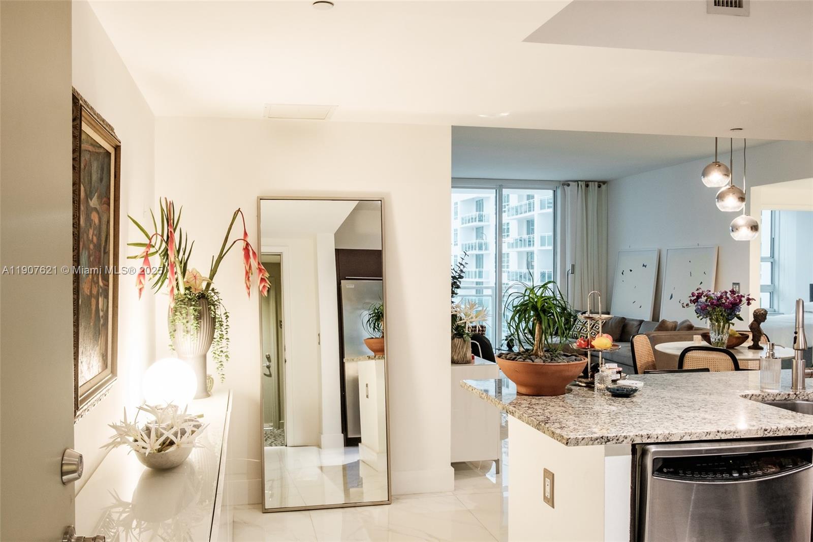 THE PLAZA 851 BRICKELL CO - Residential