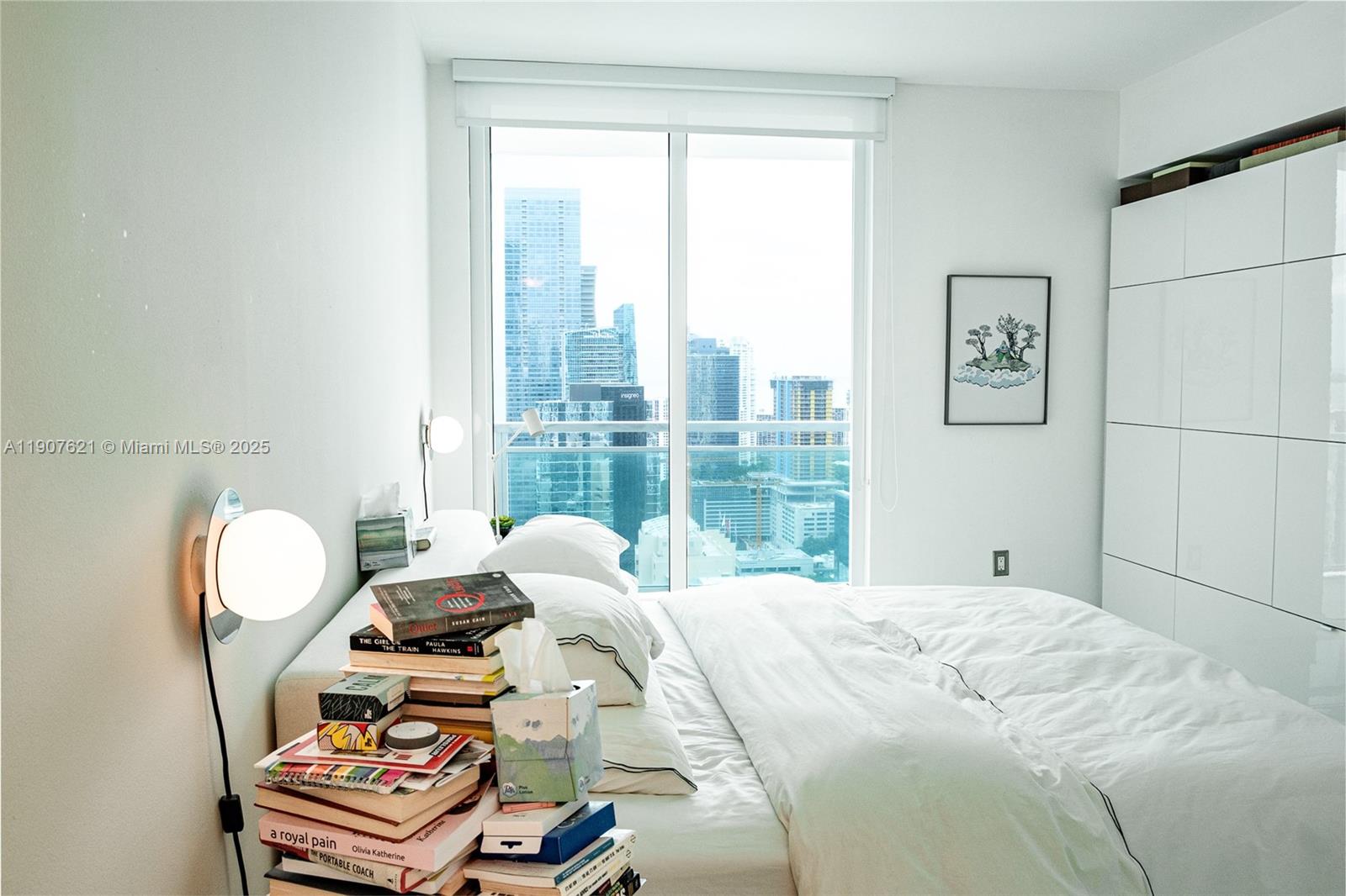 THE PLAZA 851 BRICKELL CO - Residential