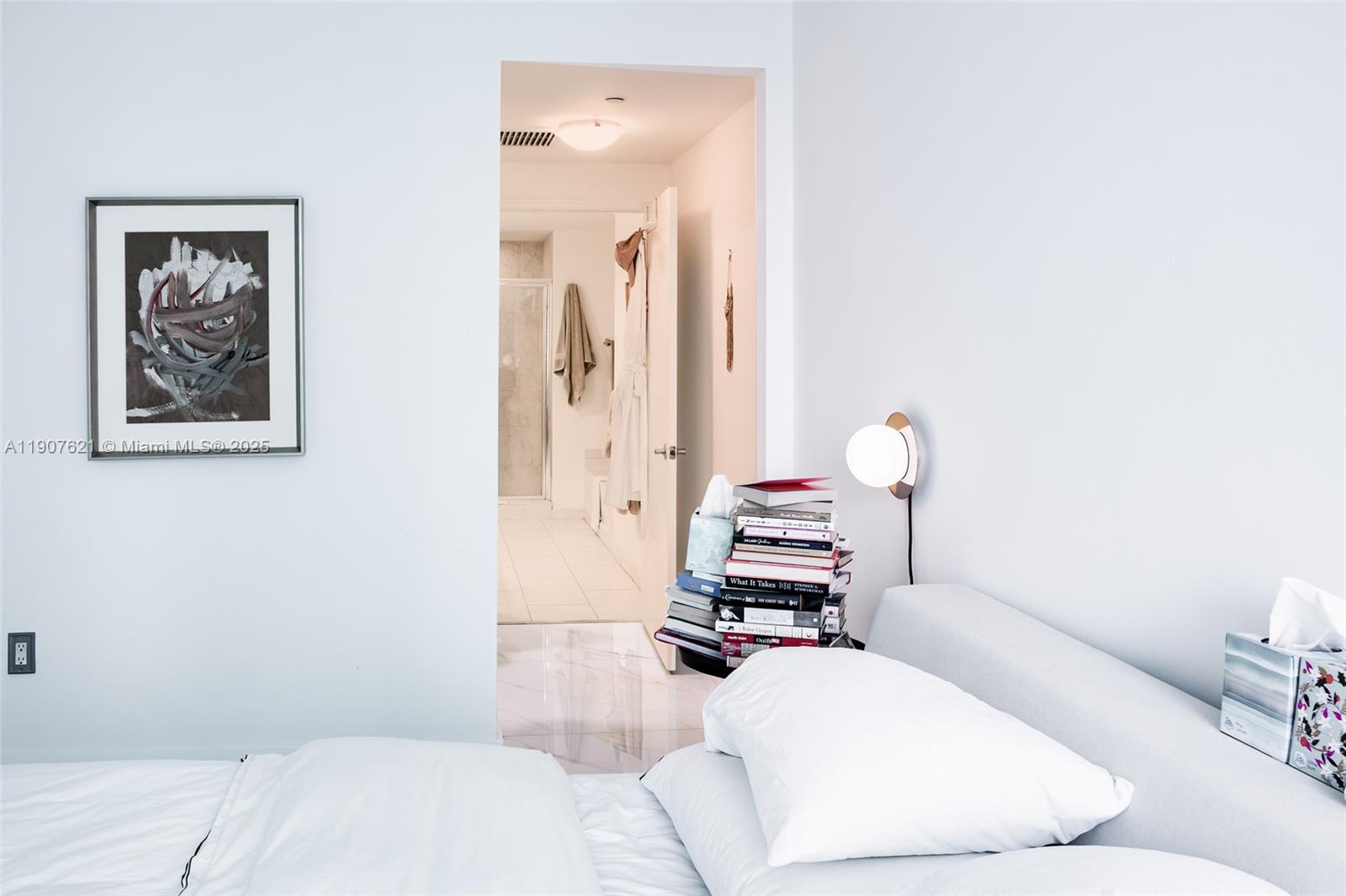 THE PLAZA 851 BRICKELL CO - Residential