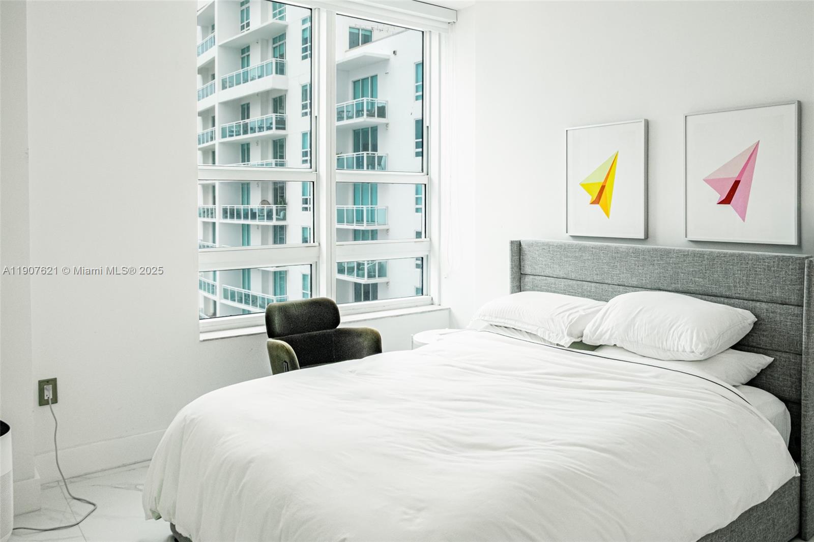 THE PLAZA 851 BRICKELL CO - Residential