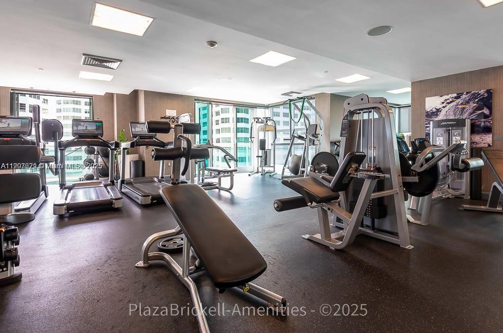 THE PLAZA 851 BRICKELL CO - Residential