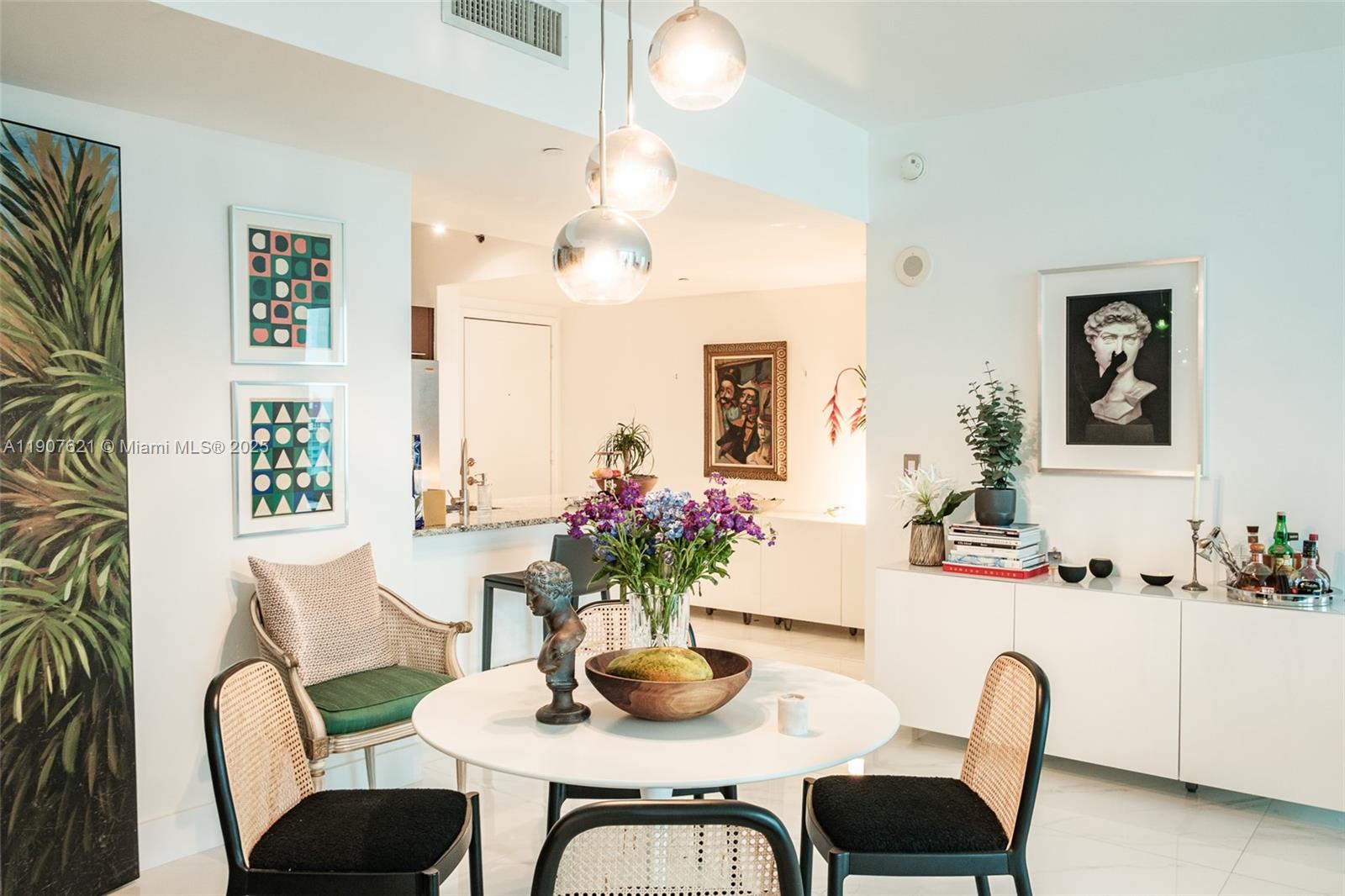 THE PLAZA 851 BRICKELL CO - Residential