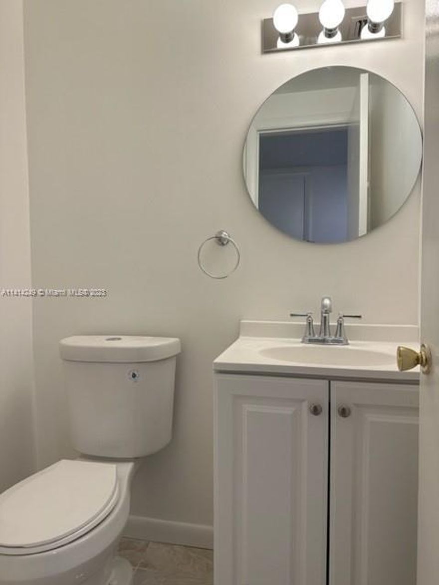 Highly desirable 1 bedroom 1 and 1/2 bathroom apartment with an open floor plan available for sale. Recently renovated and is turn key ready. The unit Includes  brand new bathrooms, updated flooring and a new A/C.  This very spacious unit, features a large kitchen, an open patio a large walk in closet and high ceilings. This home is seconds away from the most desirable shopping centers, highways, and schools.