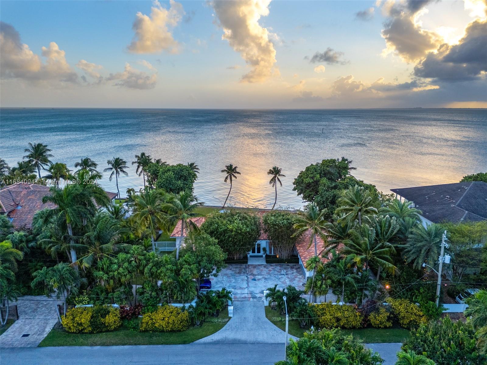 MASHTA ISLAND A REPLAT OF - Residential
