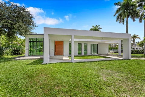 Photo of 7885 SW 117th St, Pinecrest, FL 33156 (MLS # A12085485)