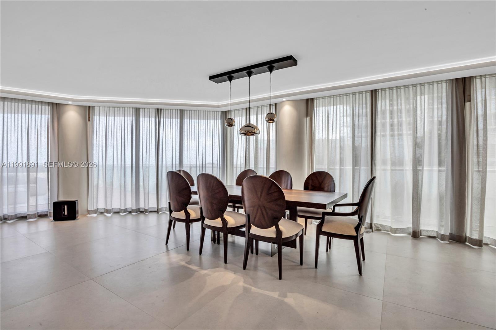 OCEANIA III CONDO - Residential