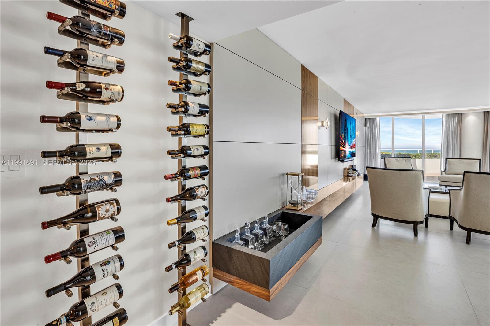 OCEANIA III CONDO - Residential