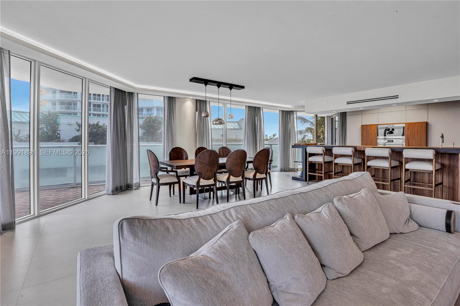 OCEANIA III CONDO - Residential