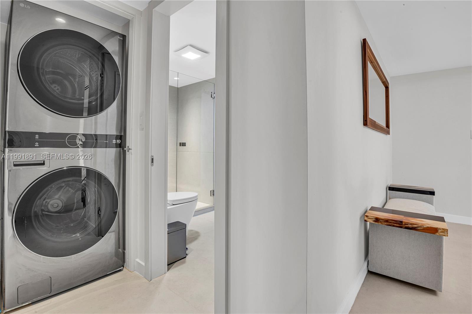 OCEANIA III CONDO - Residential