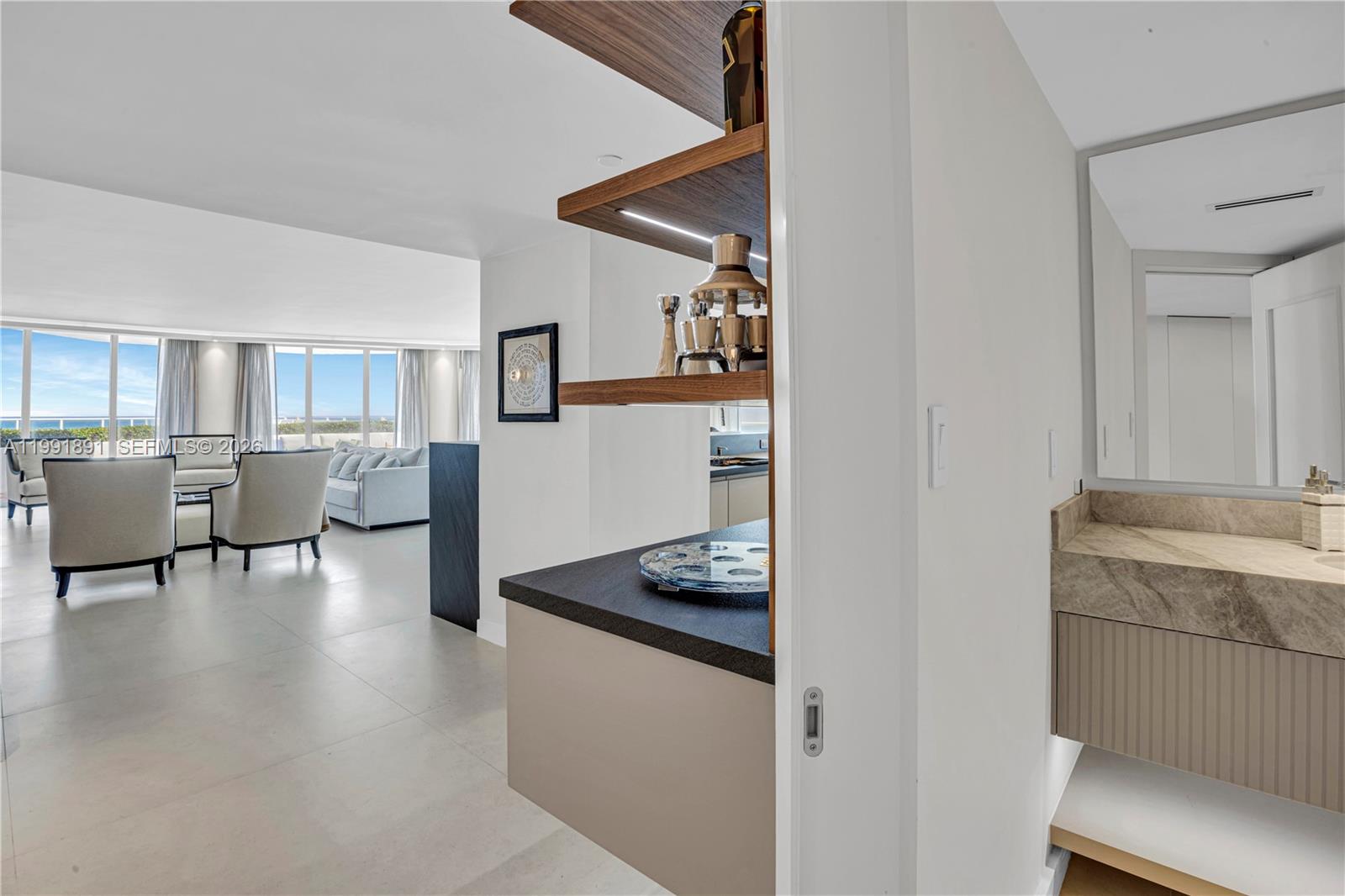 OCEANIA III CONDO - Residential