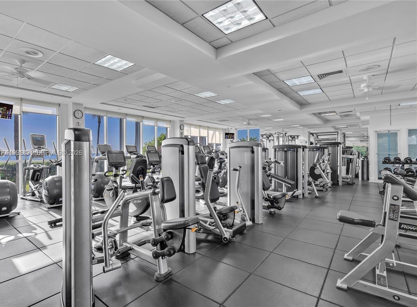 OCEANIA III CONDO - Residential