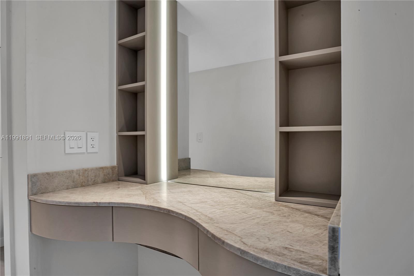 OCEANIA III CONDO - Residential