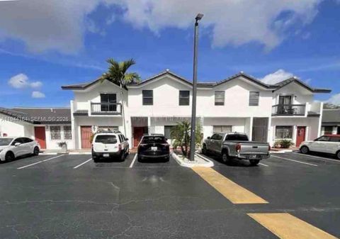 11685 NW 1st Ter 3-5 Sweetwater FL 33172