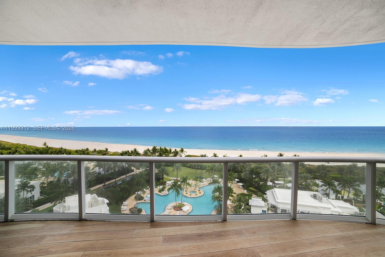 CONTINUUM ON SOUTH BEACH - Residential