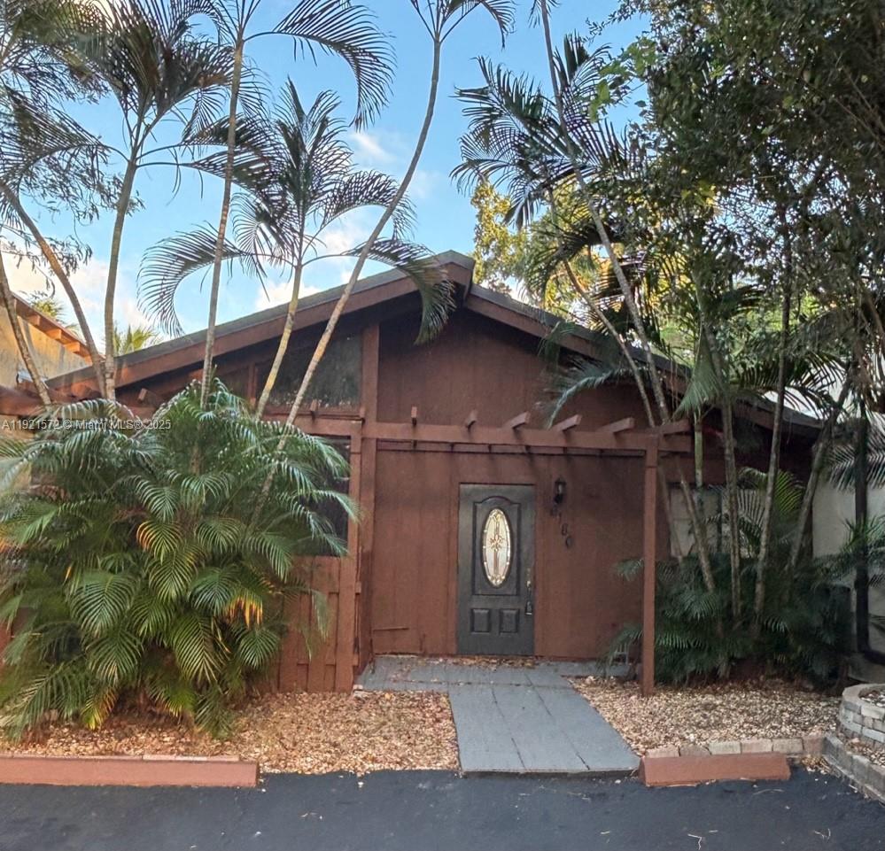 PALM-AIRE VILLAGE 4TH SEC - Residential Lease