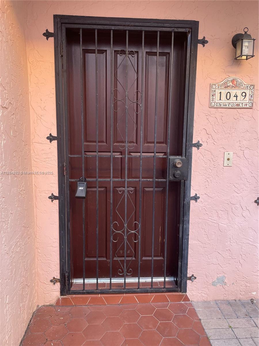 LITTLE HAVANA TOWNHOMES C - Residential Lease
