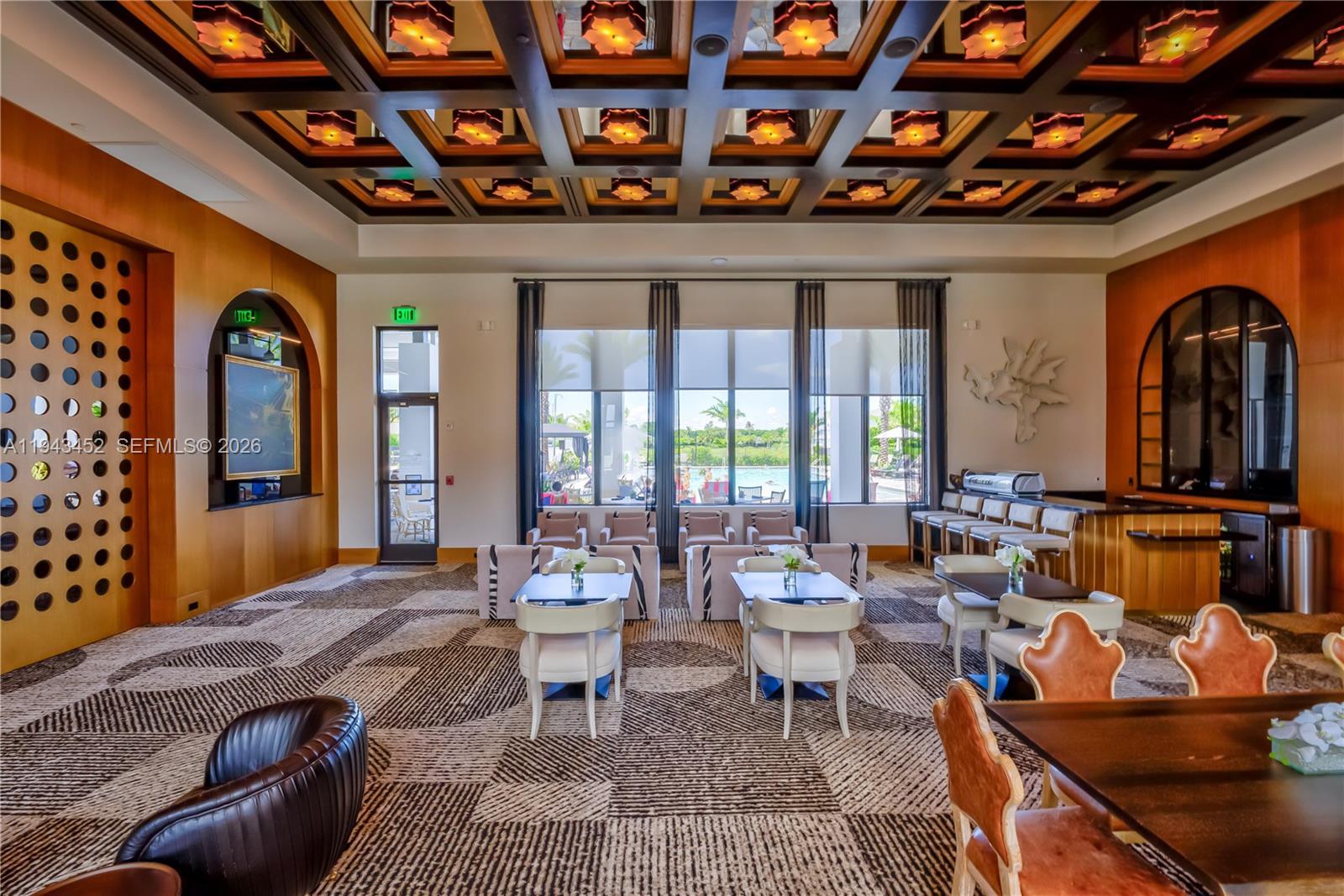 LOTUS PALM - Residential