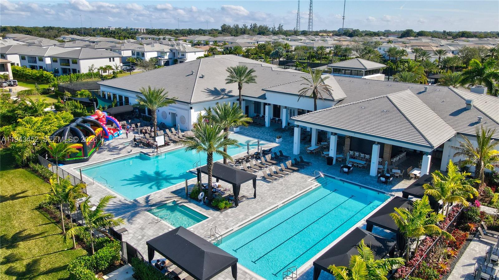 LOTUS PALM - Residential