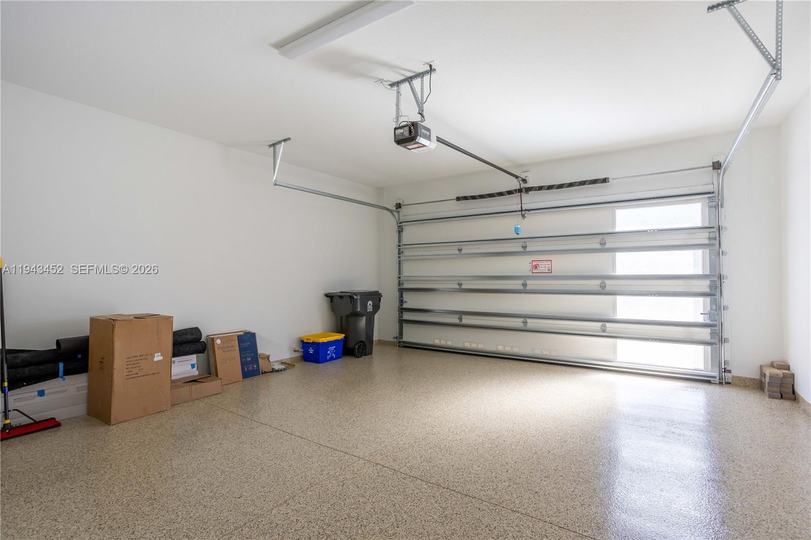 LOTUS PALM - Residential