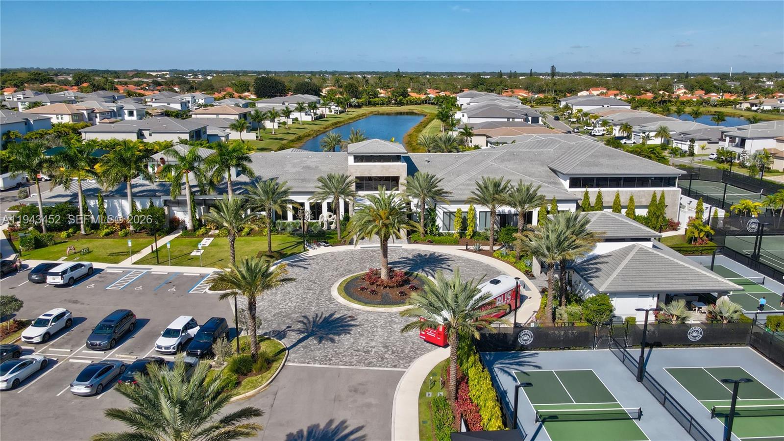 LOTUS PALM - Residential