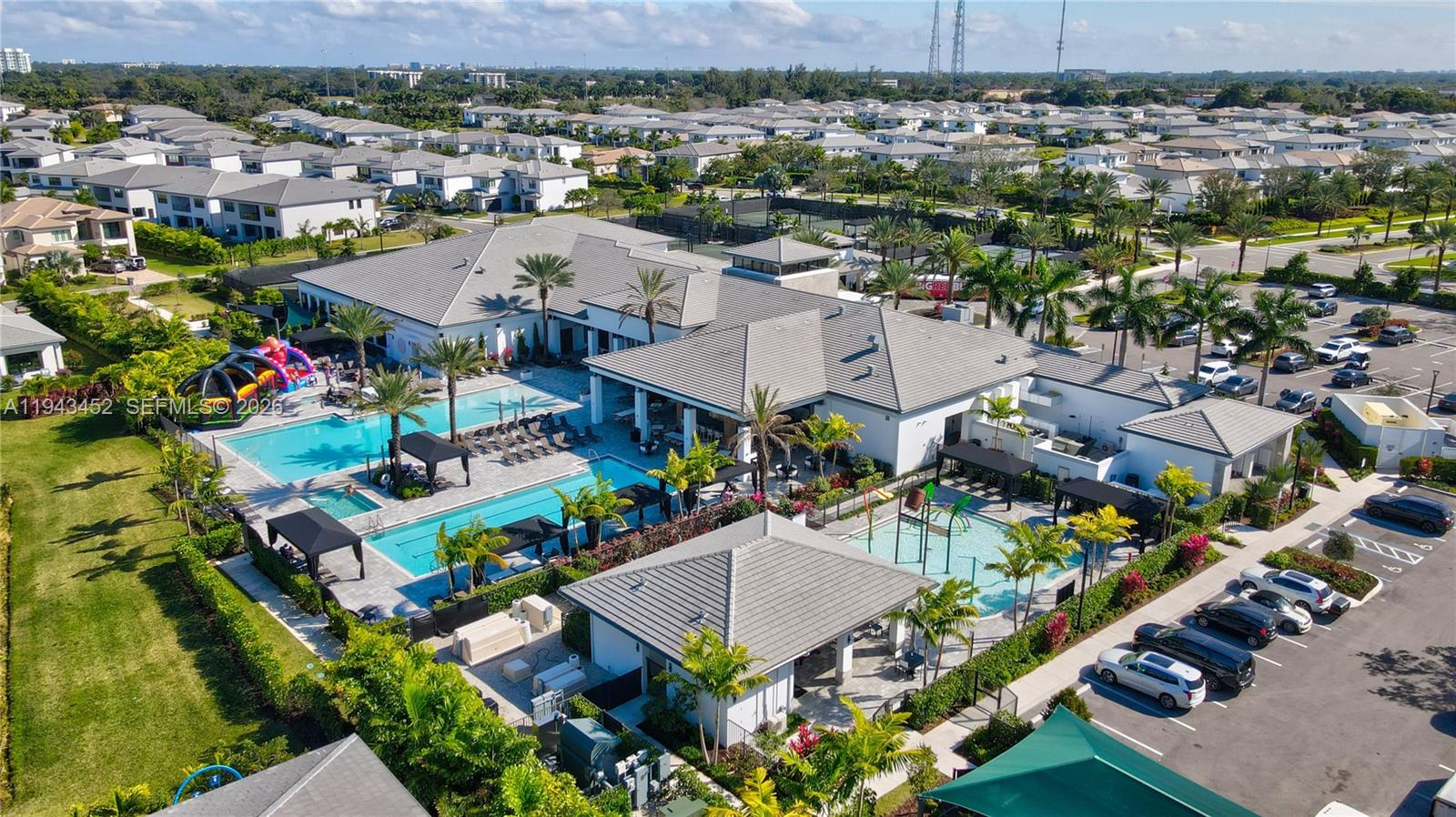 LOTUS PALM - Residential