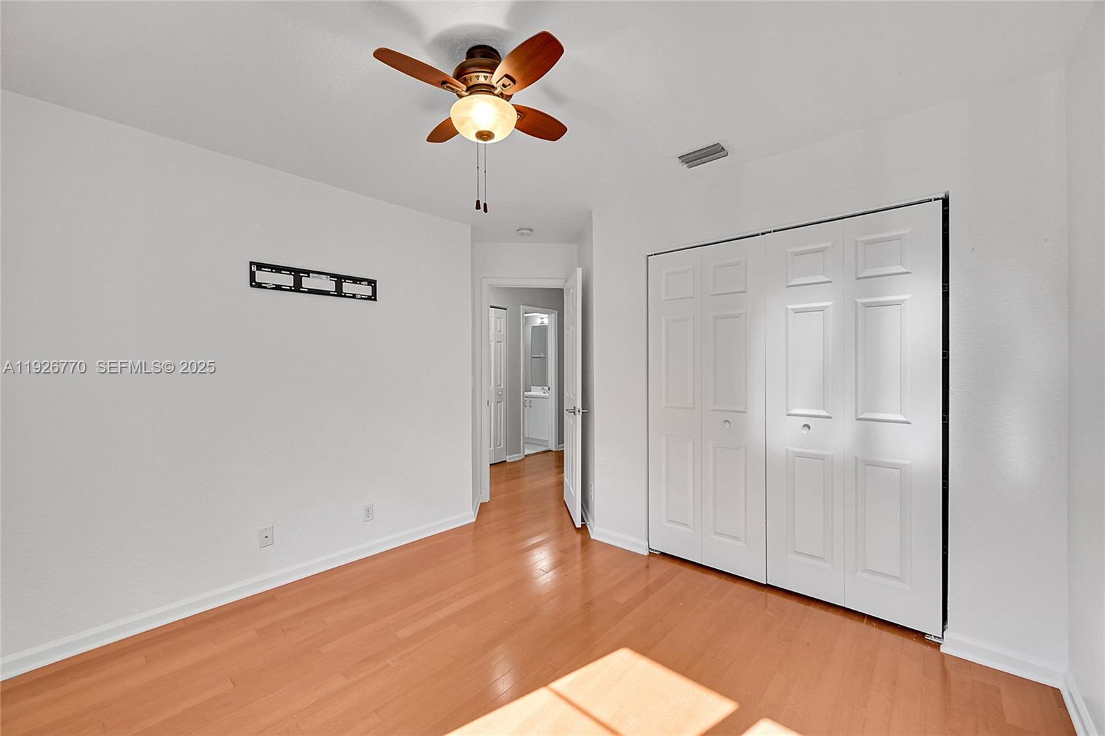 REGENCY LAKES AT COCONUT - Residential